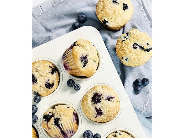 Kitchen Gear by USA Pan Nonstick Ceramic 12-Cup Muffin Pan