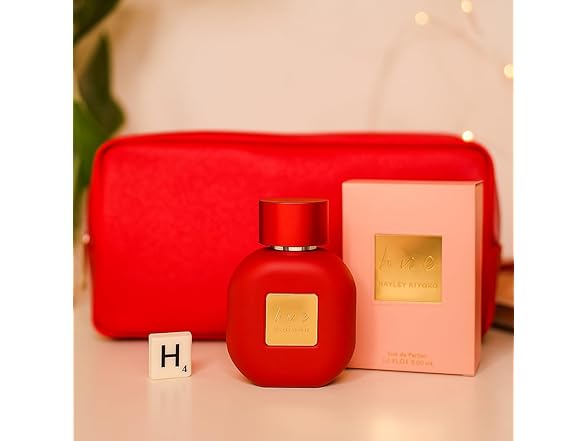 Hayley Kiyoko H U E 2.2 OZ EDP Bag Set W