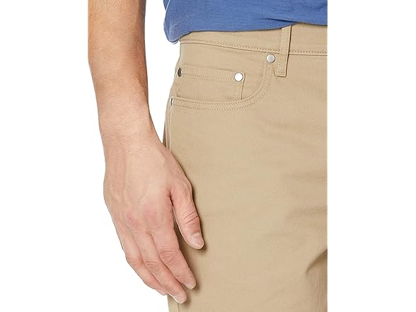 Amazon Essentials Men's Slim-Fit Short