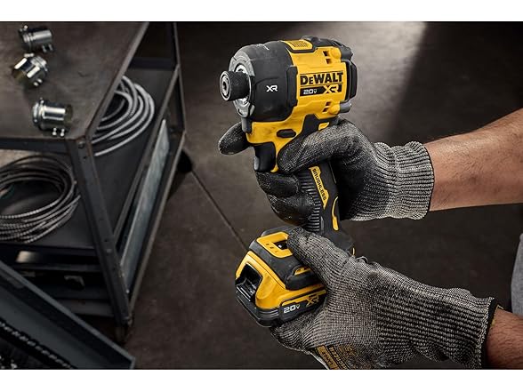 DEWALT DCF870B 20V MAX 1/4in Hydraulic Impact Driver
