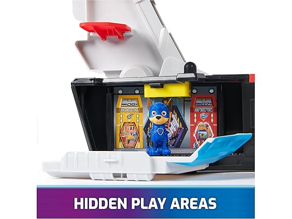 Paw Patrol: The Mighty Movie, Aircraft Carrier HQ