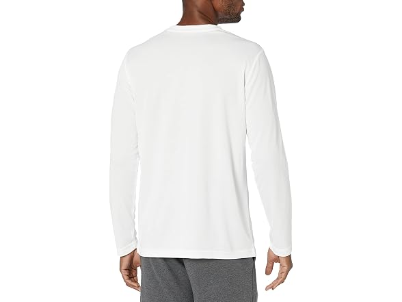 Amazon Essentials Men Performance Tech T-shirt